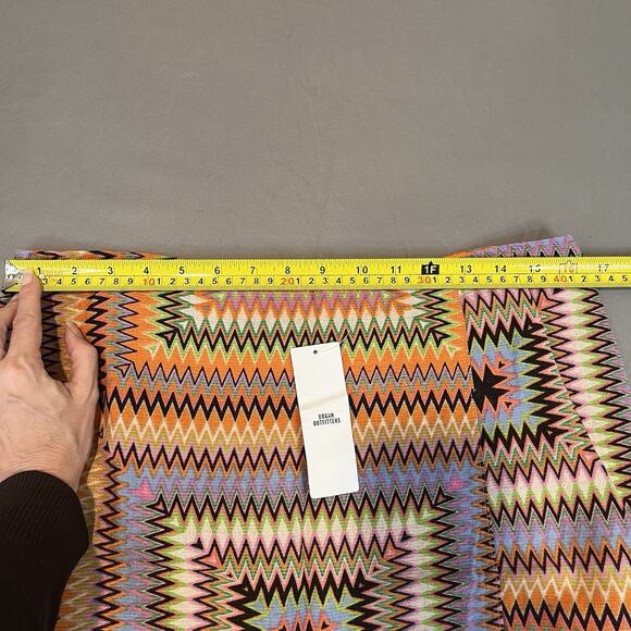 Urban Outfitters Mini Skirt Size Large Linen Blend Geometric Hippie Festival - Picture 6 of 8
